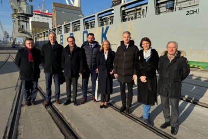 Autoridades del Puerto de Gdansk se reúnen con miembros de la Sociedad Naval Chino-Polaca Chipolbrok