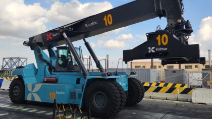 Egipto: Kalmar entrega reachstacker eléctrico a APM Terminals para prueba en SCCT