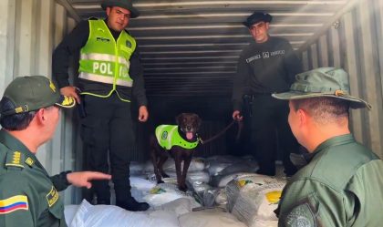 Policía colombiana incauta en Puerto de Buenaventura 8,2 toneladas de cocaína destinada a España