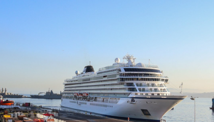 Nave de Viking Cruises permanecerá dos noches en Valparaíso