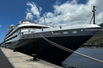 Puertos de La Estaca y La Gomera reciben primer atraque de buque Le Boréal