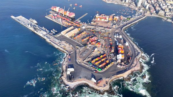 Puerto Iquique sostiene que nueva ruta entre Brasil y China será complementaria al Corredor Bioceánico Vial