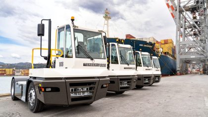 Italia: Hannibal completa adquisición de tractores para las operaciones en Puerto de La Spezia