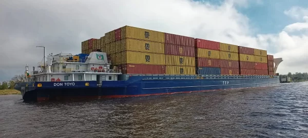 Argentina: Terminal Exolgan recibirá primer viaje comercial del portacontenedores más grande de la hidrovía Paraguay-Paraná