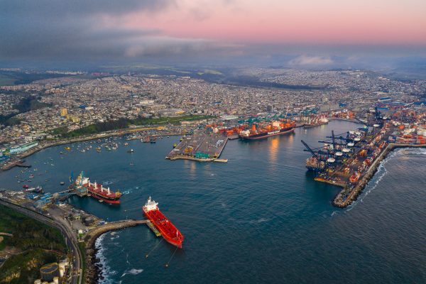 Empresas españolas y china se suman a licitación internacional del proyecto Puerto Exterior de San Antonio