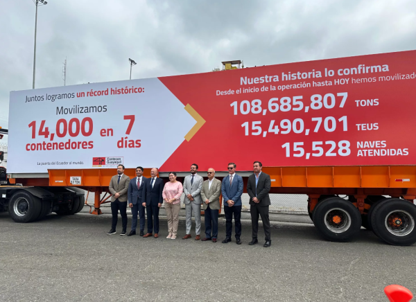 Ecuador: Contecon Guayaquil logra récord histórico al movilizar 14 mil contenedores en siete días