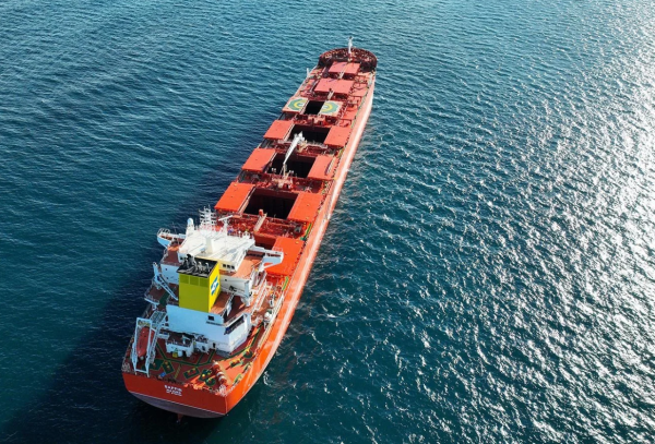 KCC completa cuarto trimestre de 2025 con aumento en ingresos diarios por buque