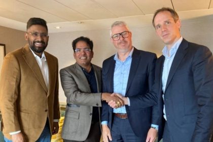 Grupo Vishwa Samudra encarga draga Beagle 8 de Royal IHC