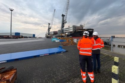 Deugro firma acuerdo de gestión para componentes de aerogeneradores en Puerto de Brake