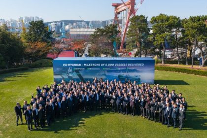 HD Hyundai logra entrega de su buque número 5 mil