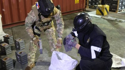 Panamá: Incautan paquetes con droga desde contenedor procedente del Perú