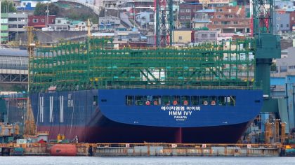 HJSC entrega a HMM un nuevo portacontenedores de 9 mil TEU