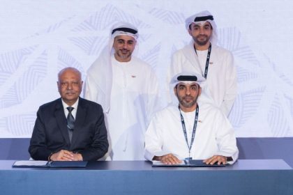 AD Ports Group firma dos contratos de arrendamiento de terrenos con empresas indias en Kezad Abu Dhabi
