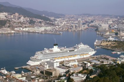 Cruceros chinos buscan evitar Japón en medio de disputa diplomática