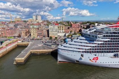 Canadá: Crystal Serenity cierra temporada de cruceros en Port Saint John