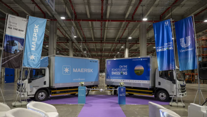 Maersk y Unilever lanzan primer camión eléctrico para descarbonizar logística en Arabia Saudí