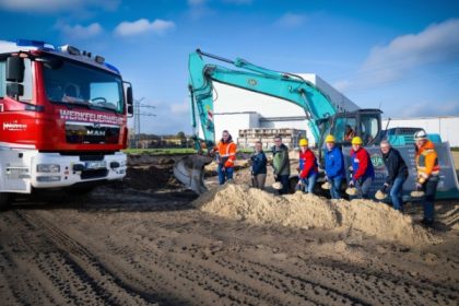 Meyer Werft coloca primera piedra de nuevo parque de bomberos en el astillero