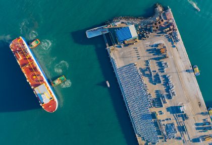 Puertos chilenos movilizan 95 millones de toneladas de carga desde enero a octubre de 2025