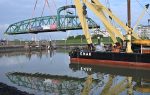 Reinstalan en Wilhelmshaven puente de carga de Nassau tras reparaciones