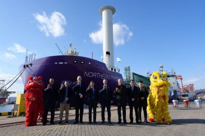 K Line y Northern Lights celebran entrega de transportador de CO2 licuado
