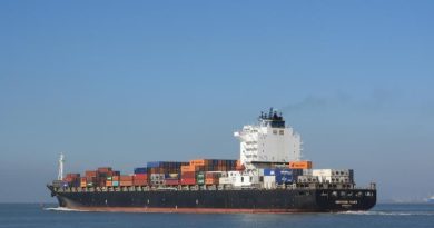 Tsakos Shipping & Trading adquiere un portacontenedores de 4.600 TUE Tsakos Shipping & Trading adquiere un portacontenedores de 4.600 TUE