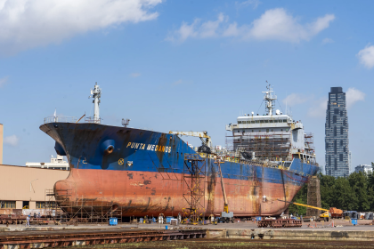 Argentina: Buque petrolero-quimiquero ingresa a Tandanor para una reparación integral