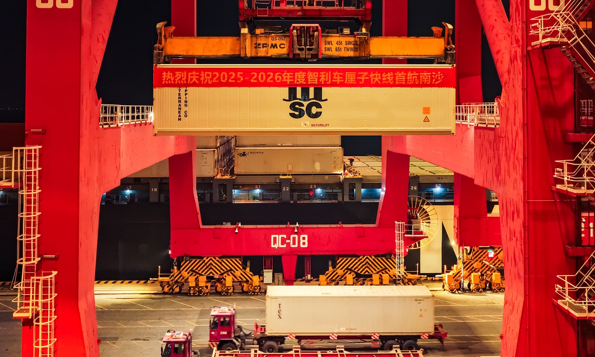 Puerto de Shanghái espera importaciones récord de cerezas chilenas para Año Nuevo chino