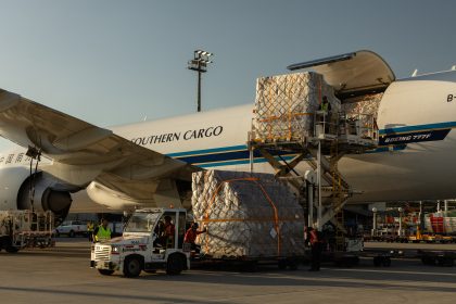 China Southern Airlines y Awesome Cargo comienzan operaciones de transporte de carga en Aeropuerto de Santiago
