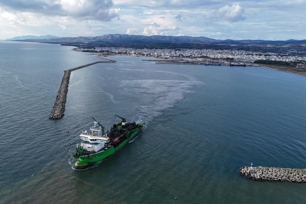 Draga de DEME prepara a Puerto de Alexandroupolis para recibir buques mayores Draga de DEME prepara a Puerto de Alexandroupolis para recibir buques mayores