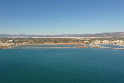 PortCastelló prevé nueve atraques más para llevar 16 millones de toneladas nuevas en Dársena Sur