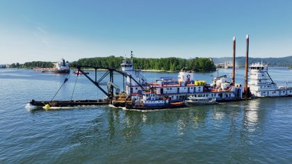 EE.UU: Dredge Oregon concluye temporada de mantenimiento en Río Columbia