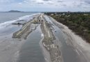 Ensanchamiento de playa de Itapoá alcanza 50% del total previsto con arena dragada del canal de acceso