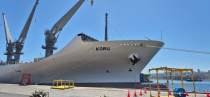 TPV inicia temporada de exportación de frutas 2025-2026 con escala inaugural de nuevo buque cámara de Cool Carriers