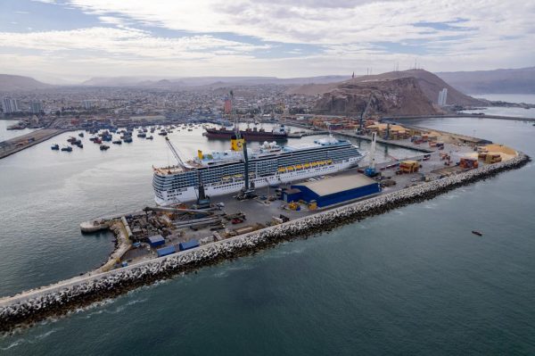 Primer crucero de la temporada 2025-2026 permanecerá dos días en Puerto de Arica