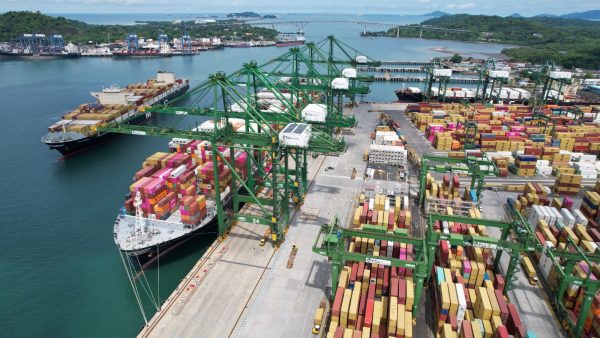 PSA Panama inaugura nuevo escáner de contenedores