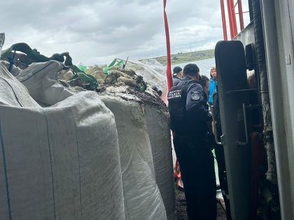 Autoridad Marítima realiza despliegue ante amago de incendio a bordo de barcaza en Puerto Natales