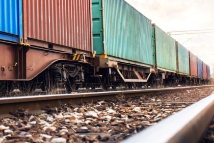 Nuevo servicio de tren une Straubing con puertos del norte de Alemania