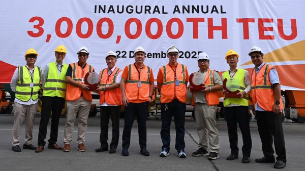 Terminal Internacional de Contenedores de Manila supera los 3 millones de TEU anuales por primera vez