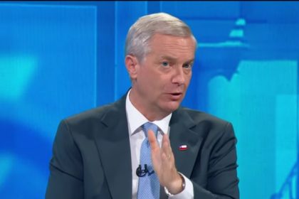 José Antonio Kast propone estudiar eliminación de directorios de puertos públicos