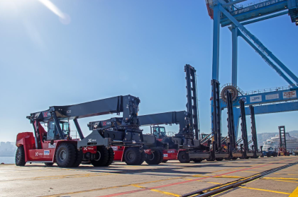 Terminal Pacífico Sur incorpora nueve grúas de patio para fortalecer operaciones