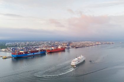 Crucero Silver Whisper atraca por primera vez en Puerto de Paranaguá
