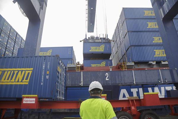 España: Puerto de la Bahía de Cádiz suma más de 5 millones de toneladas manejadas hasta noviembre 