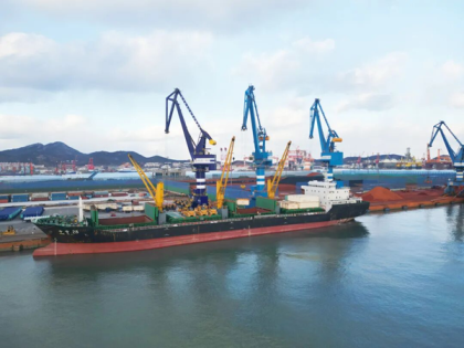 Puerto de Yantai fortalece liderazgo logístico global con crecimiento récord en 2025