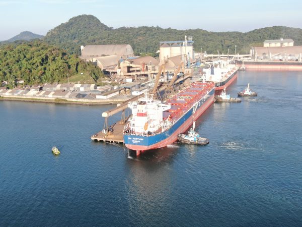 Porto de São Francisco aumenta movimentação de carga em quase 40% nos últimos três anos