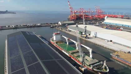 Peel Ports genera por primera vez energía a partir de paneles solares en el Puerto de Liverpool