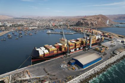 Buque de nueva construcción de MSC realiza escala inaugural en Terminal Puerto Arica