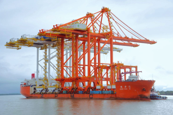 Colombia: Muelle de la Sociedad Puerto Industrial de Aguadulce recibe nuevas grúas pórtico