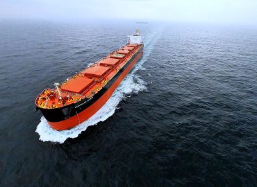 Safe Bulkers acuerda adquisición de dos nuevos buques de carga seca Kamsarmax