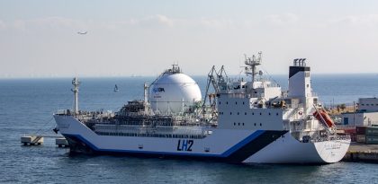 Kawasaki firma acuerdo para construir mayor buque del mundo de hidrógeno licuado