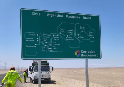 Vialidad inicia instalación de señales informativas del Corredor Bioceánico en Región de Antofagasta